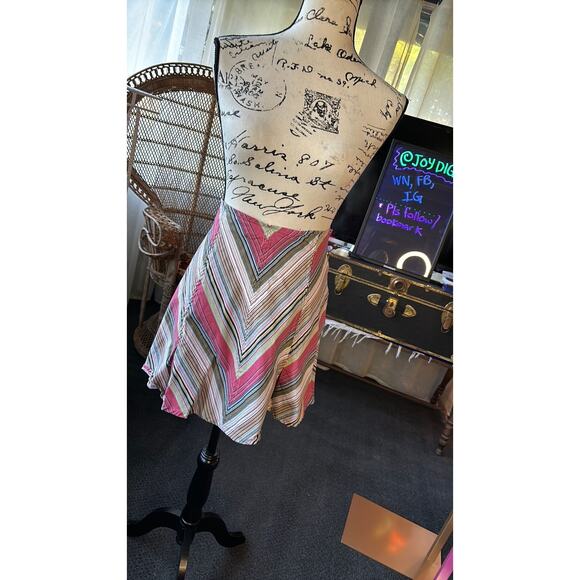 vintage 90s Chevron striped mini skirt - Picture 1 of 2